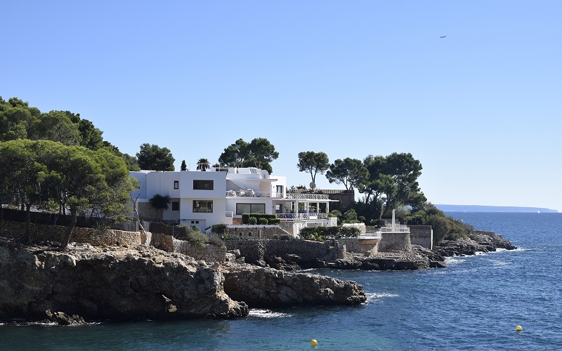 Виза инвестора в Испании - mibgroup.es