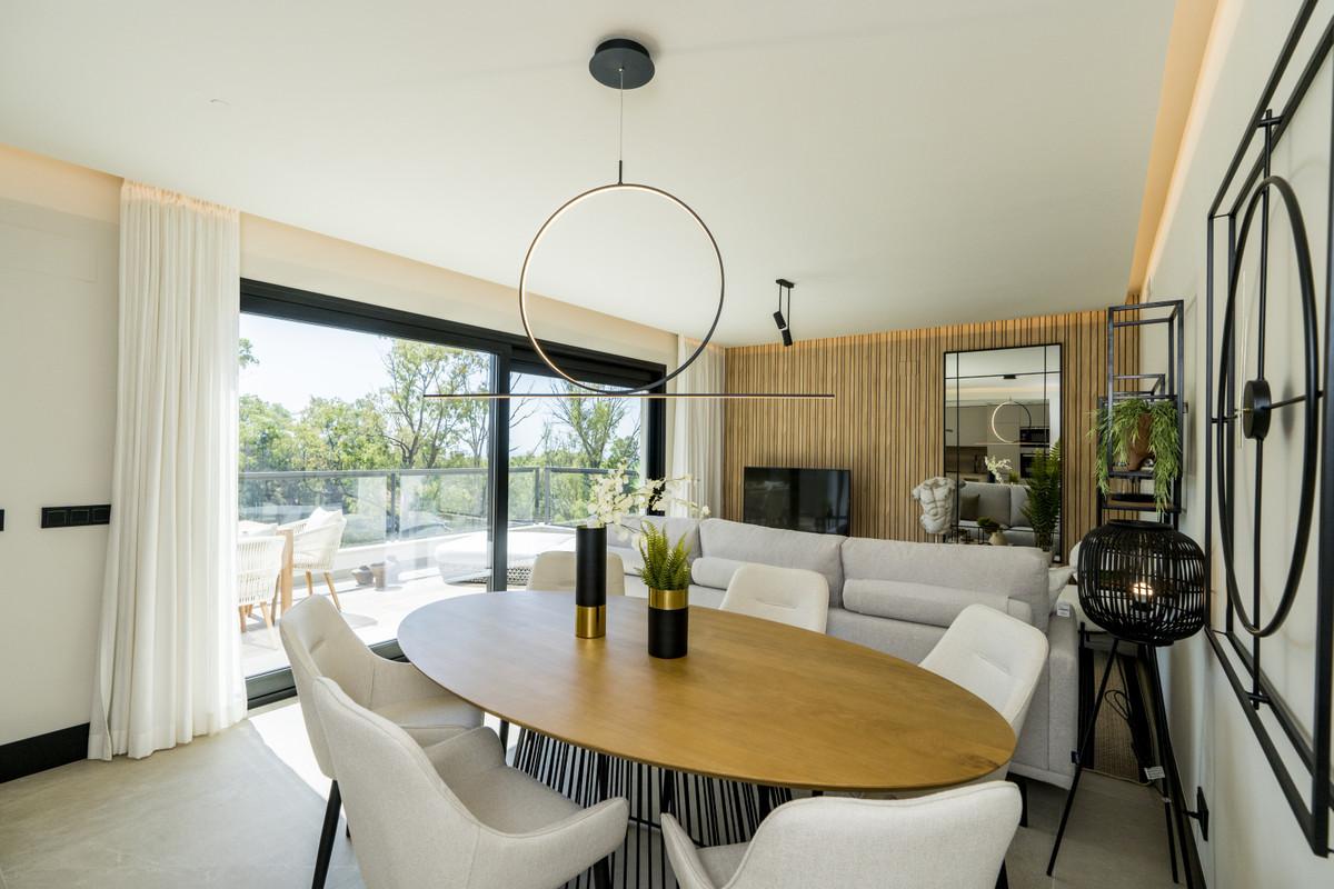 Marbella Lake - mibgroup.es