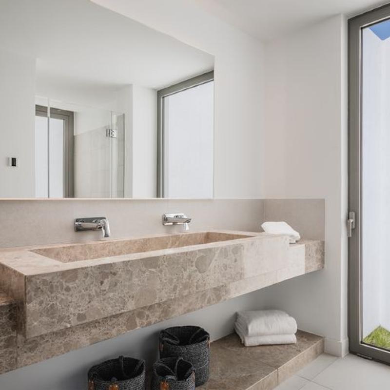 Kings Hill - mibgroup.es