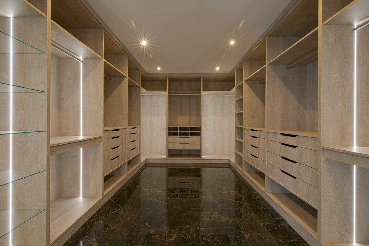 Brand new contemporary Villa in Benahavis - mibgroup.es