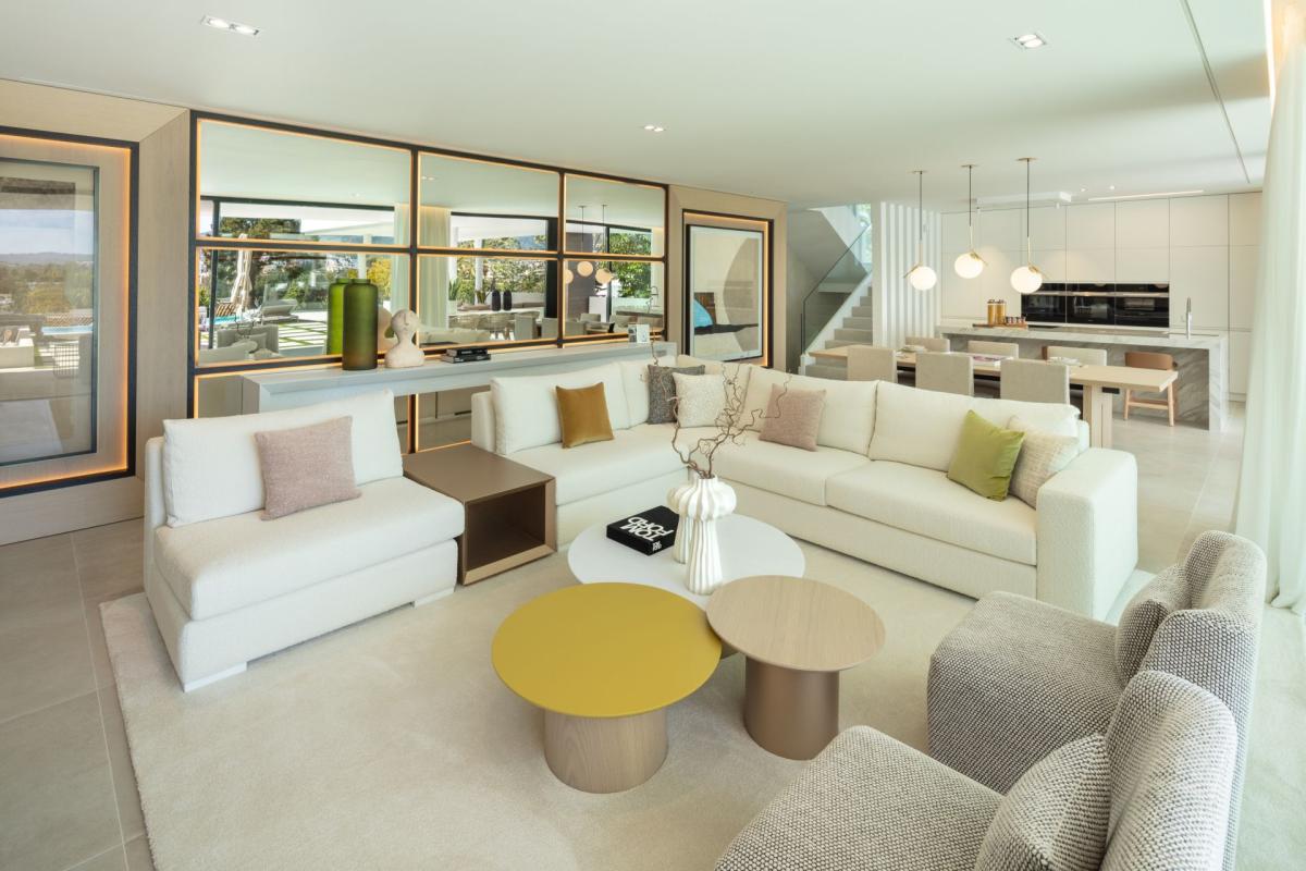 Villa Camellia - mibgroup.es