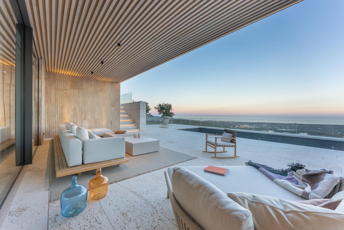 Villa Blue - mibgroup.es