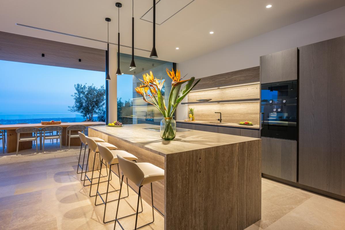 Villa Blue - mibgroup.es