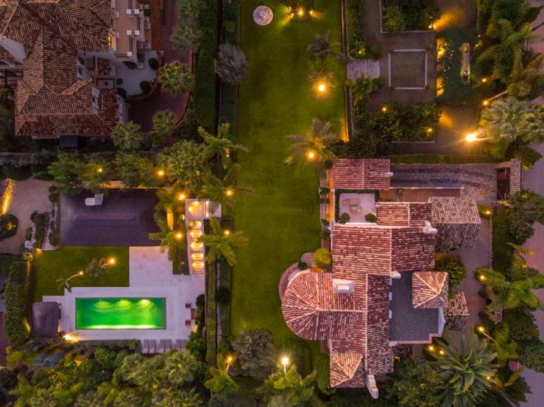 Calle Bach 5 - mibgroup.es