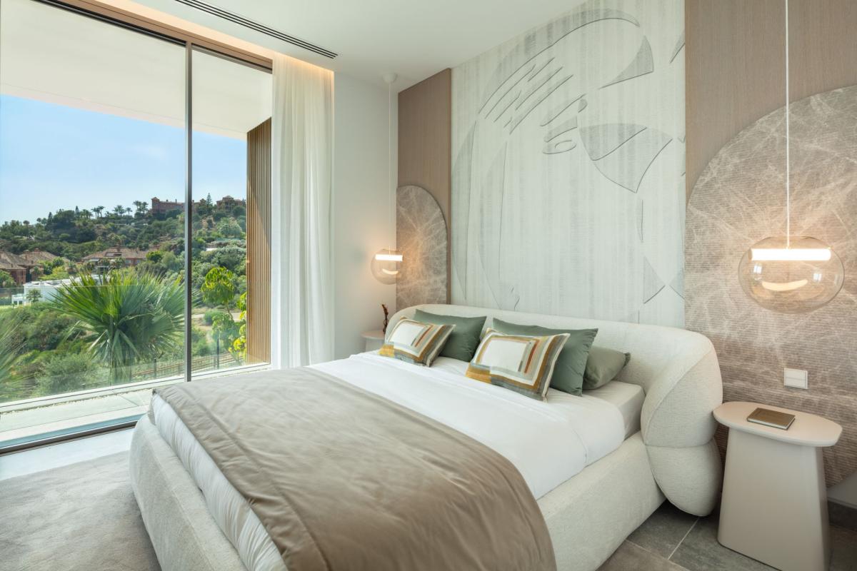 Big Daddy - The Hills - mibgroup.es